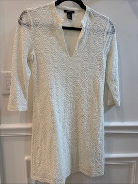 Forever 21 Ivory Lace V-Neck Mini Dress
